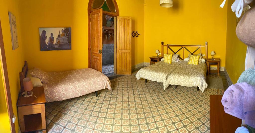 Three-Bedroom House photo 2