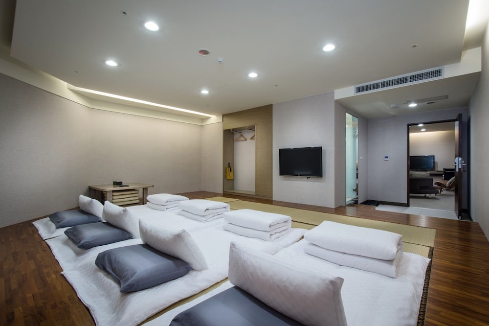Premier Japanese Style Suite (FA) photo 3