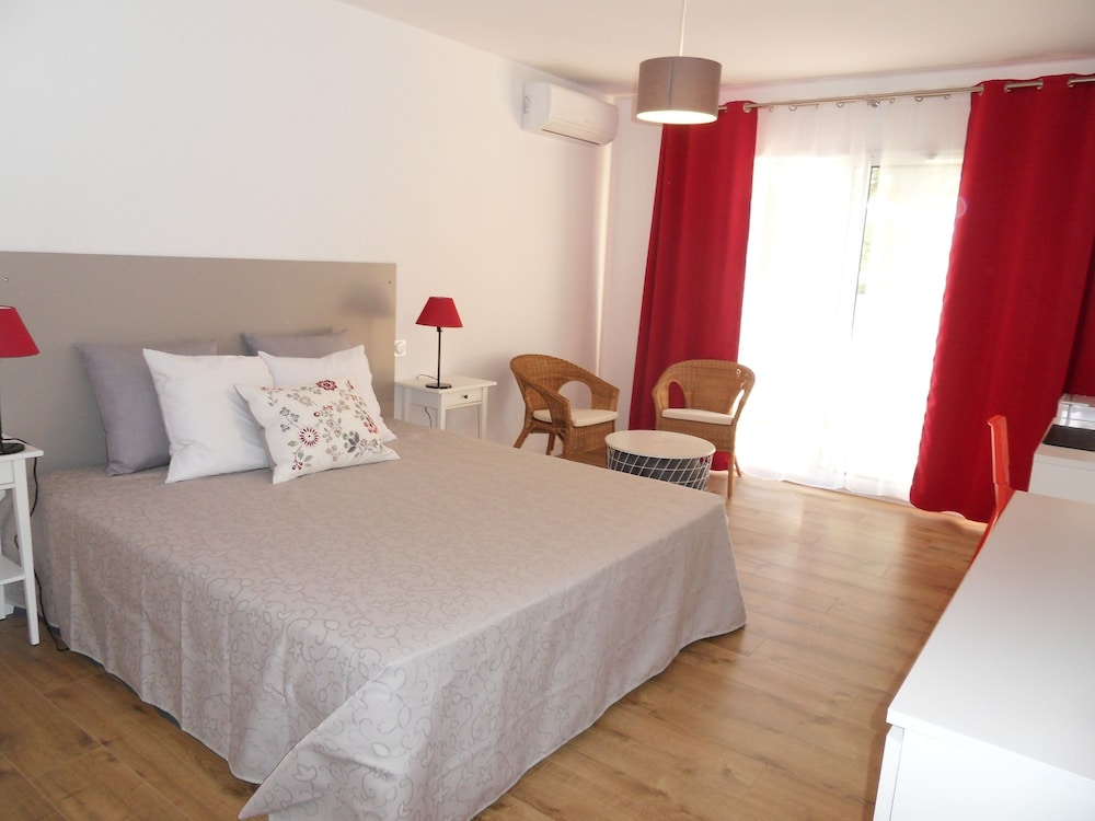 Deluxe Double Room (R) photo 1