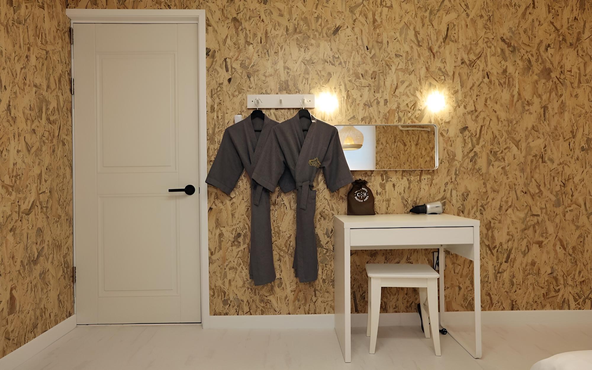 Room (Natural Double (Dayuse)) - Photo 5