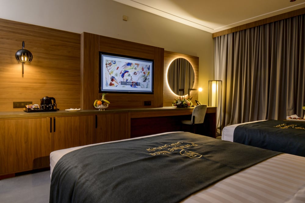 Deluxe Double or Twin Room - Photo 1