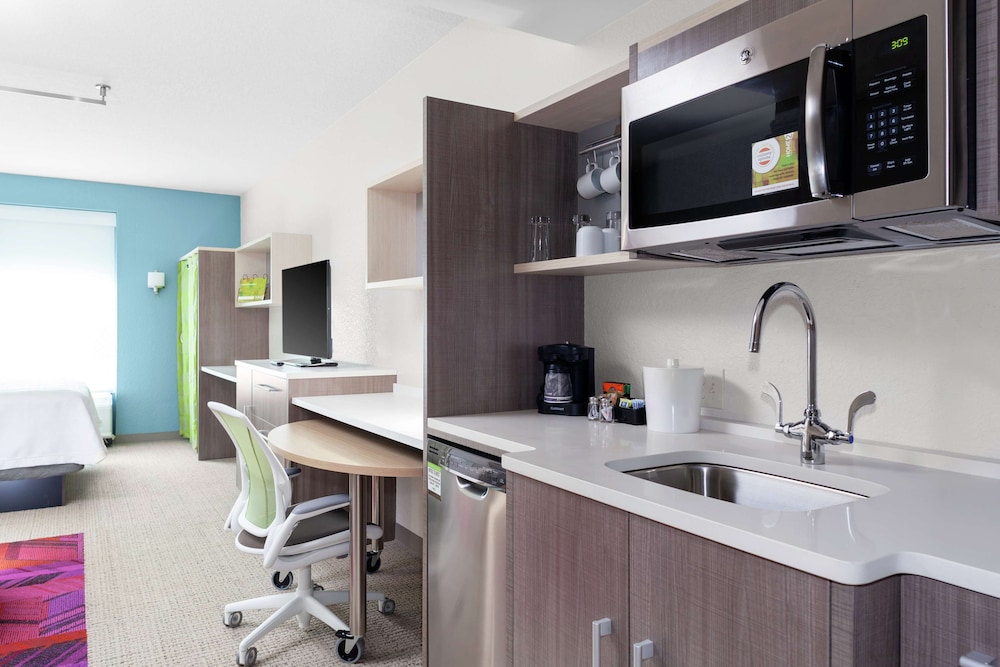 Room, Multiple Beds