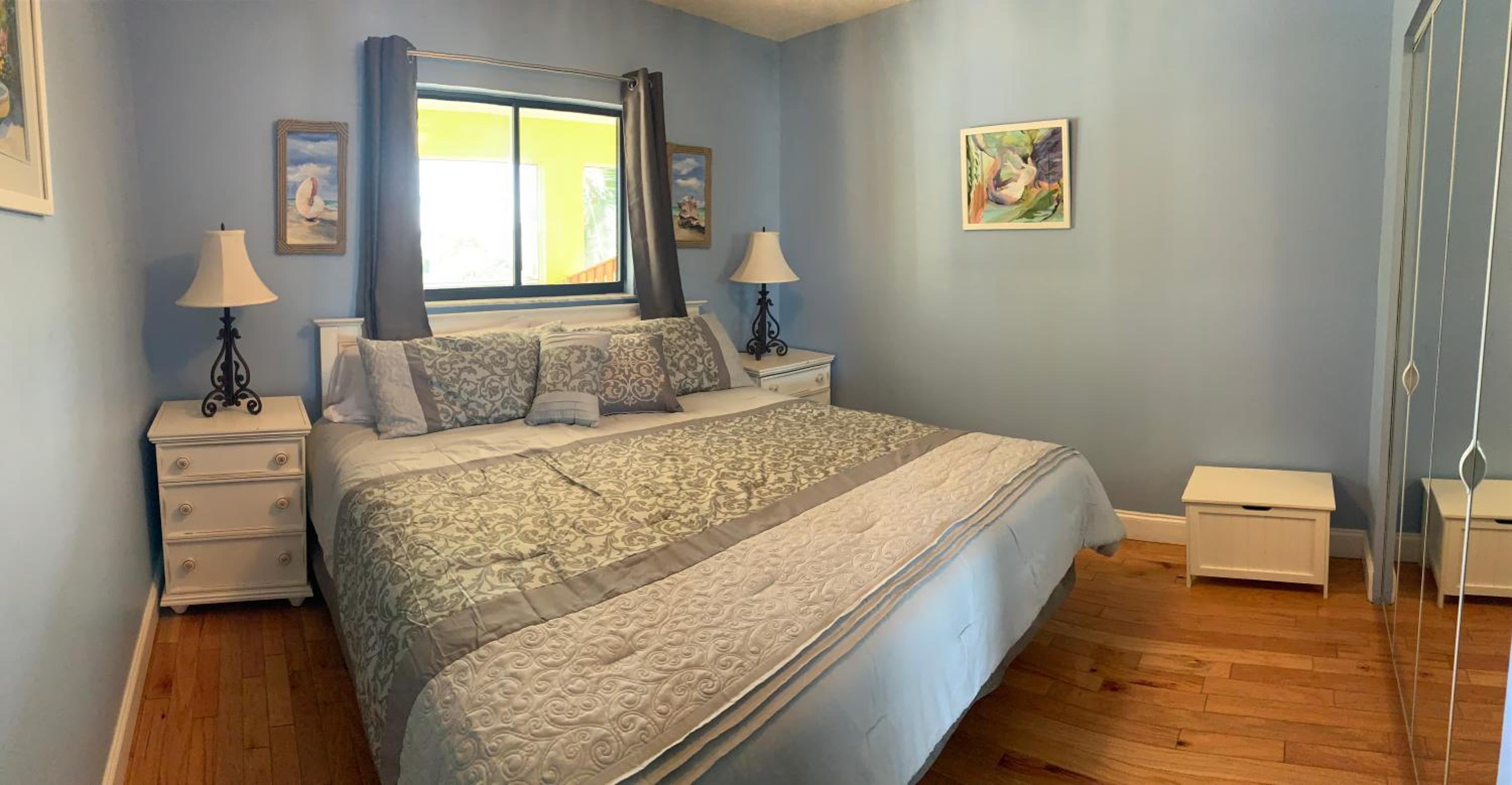 Deluxe King Suite - Photo 1