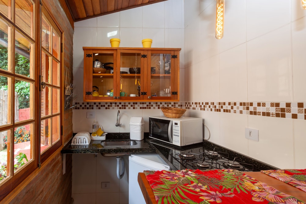 Family Triple Room, 1 Bedroom, Kitchenette, Garden View photo 3
