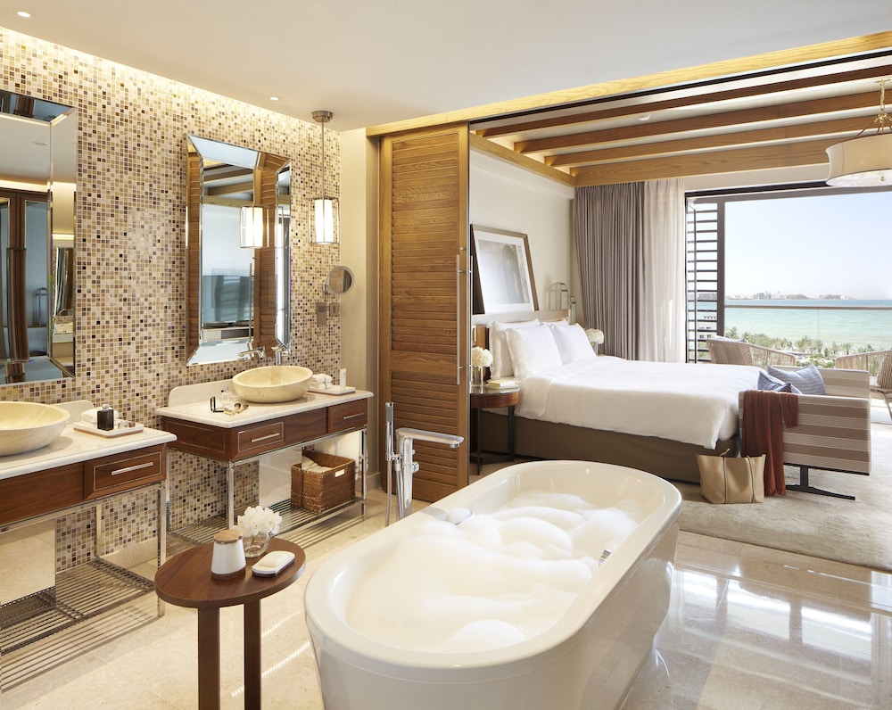 Suite (Ocean) thumbnail 6