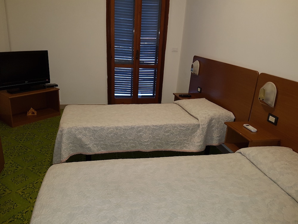 Apartment, 2 Bedrooms (3) photo 2
