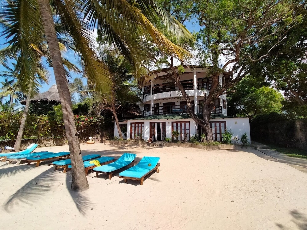 Family Villa photo 2