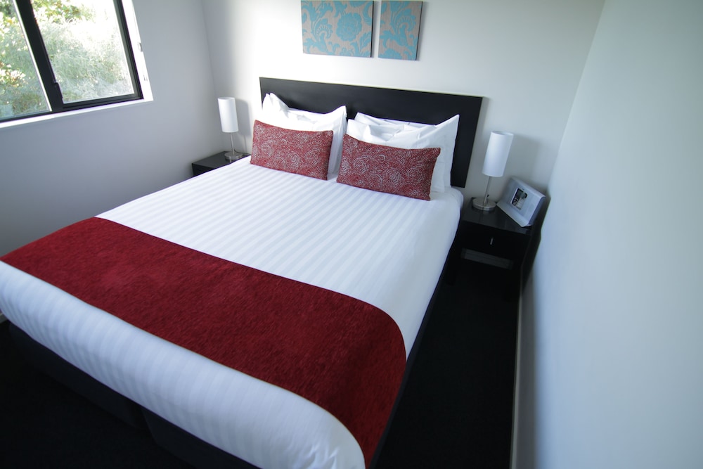 Executive Apartment, 2 Bedrooms - Photo 7