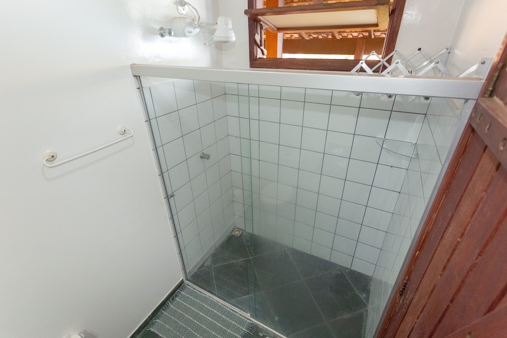 Standard Quadruple Room - Photo 3