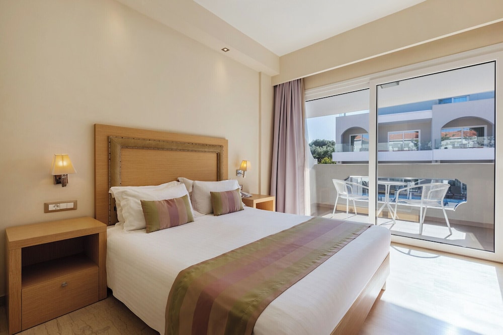 Comfort Room with Inland View