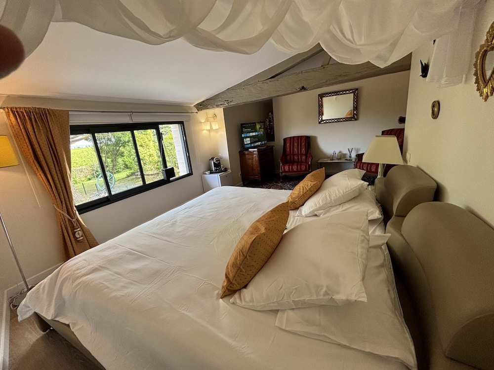 Superior Double Room, Ensuite, River View (chambre Phelan Ségur) photo 3