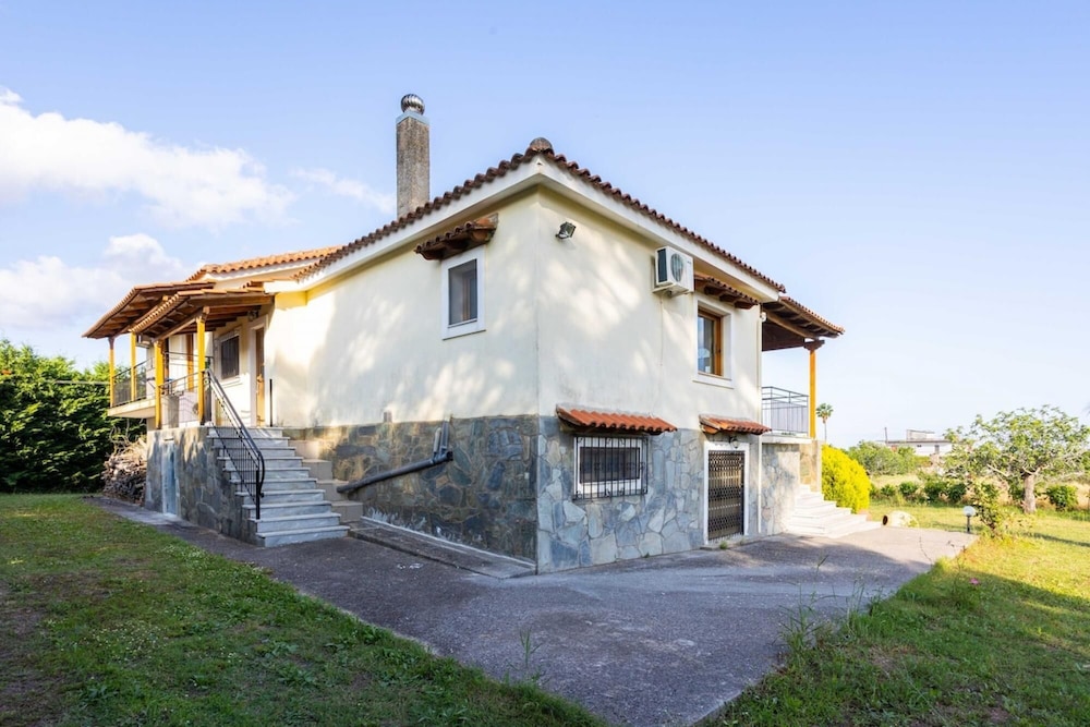 House photo 2