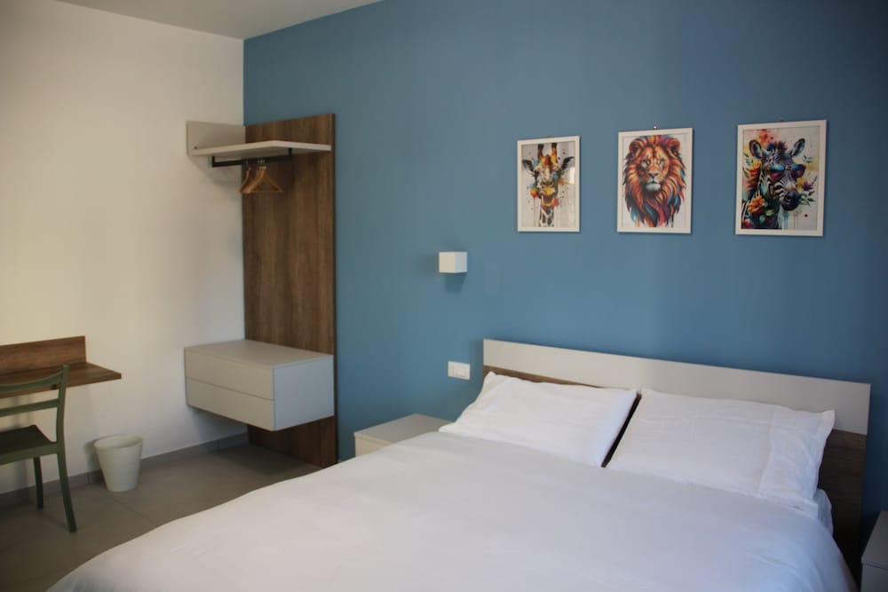 Classic Double Room