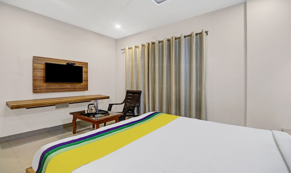 Deluxe Room - Photo 3