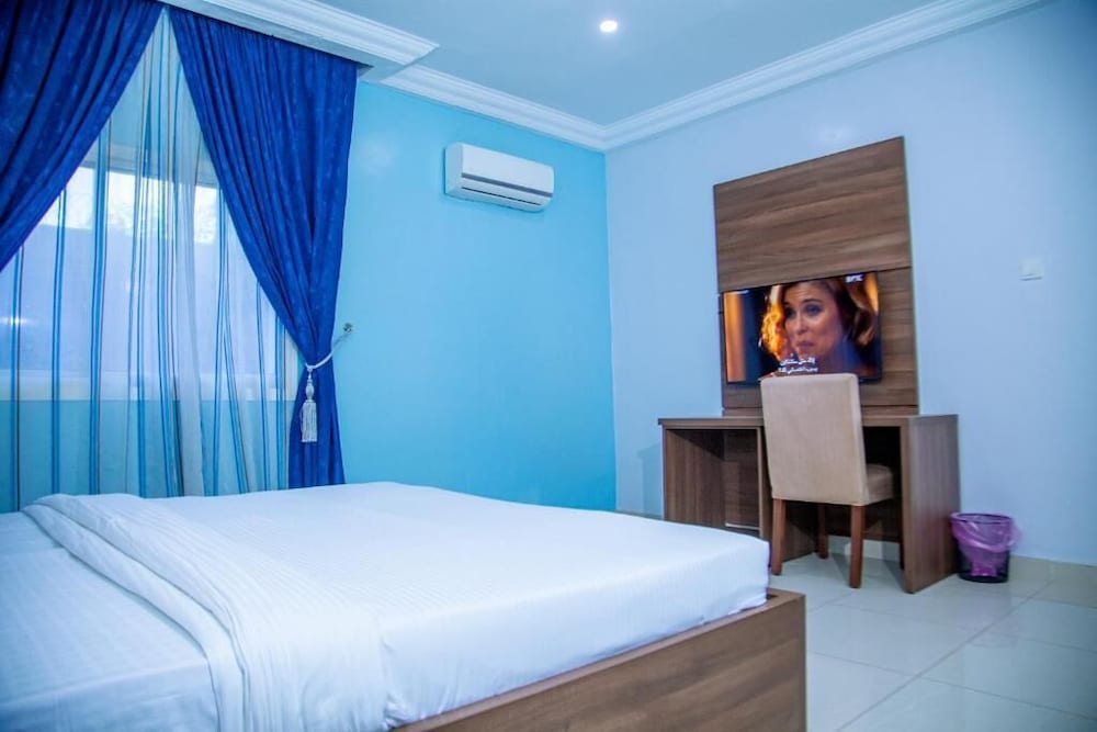 Economy Room photo 3