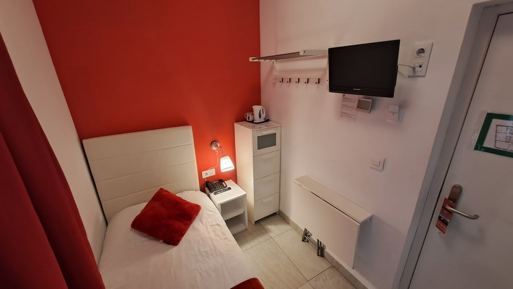 Habitación Individual Clásica, con Baño Privado