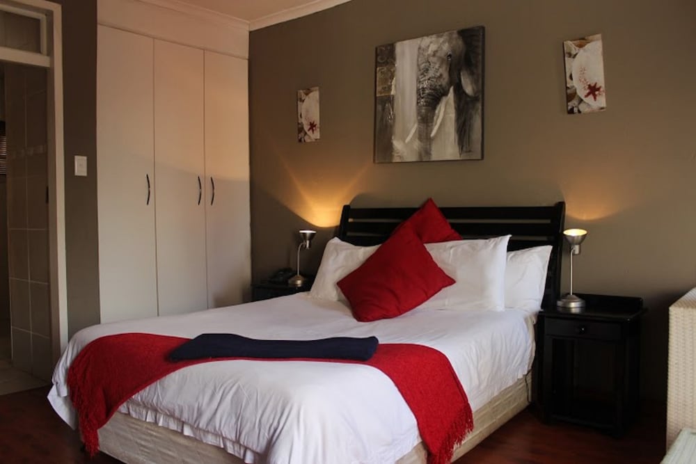 Standard Suite photo 1