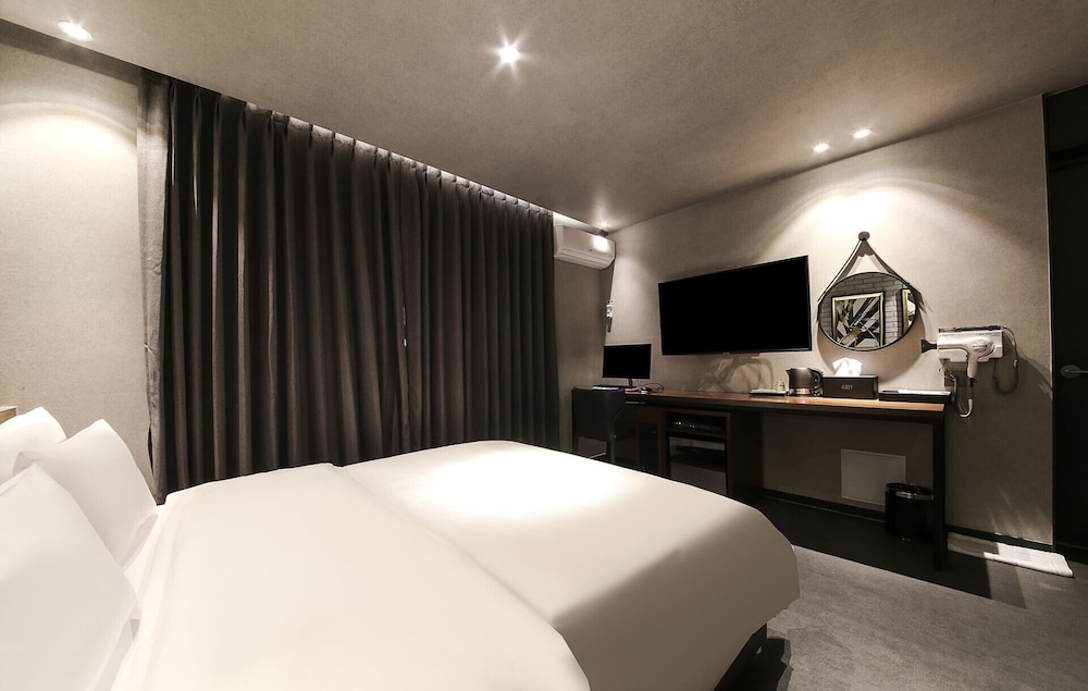 Business Double Room, Non Smoking, Private Bathroom