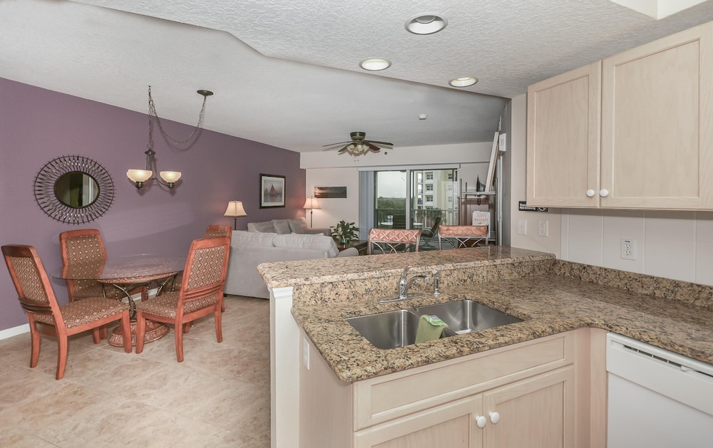 Beautiful 3 2 Interior Unit With Gorgeous Pond Views Ow15-306, Foto 59