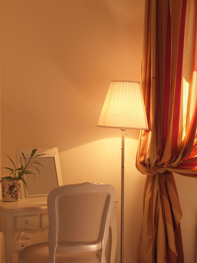 Suite, 2 Bedrooms photo 1