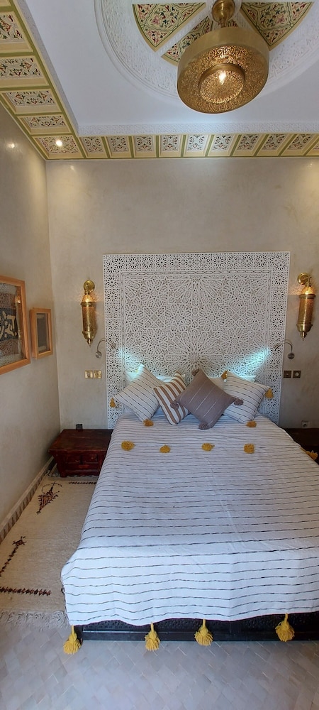 Superior Room - Photo 22