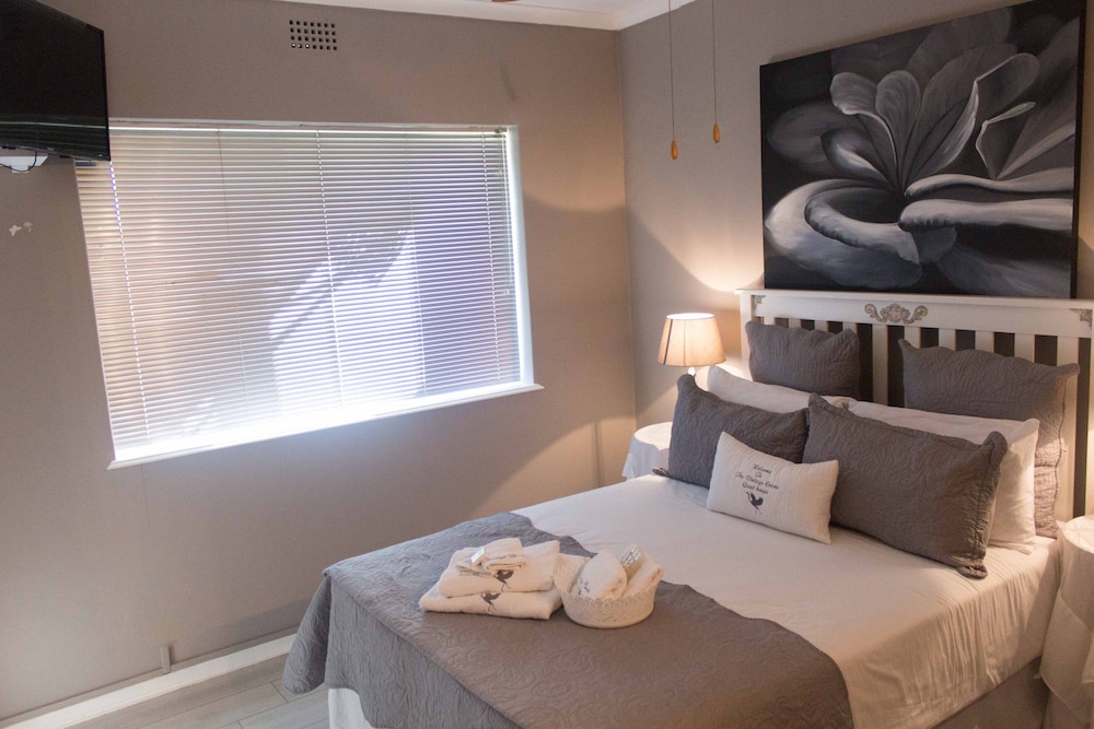 Basic Room photo 3