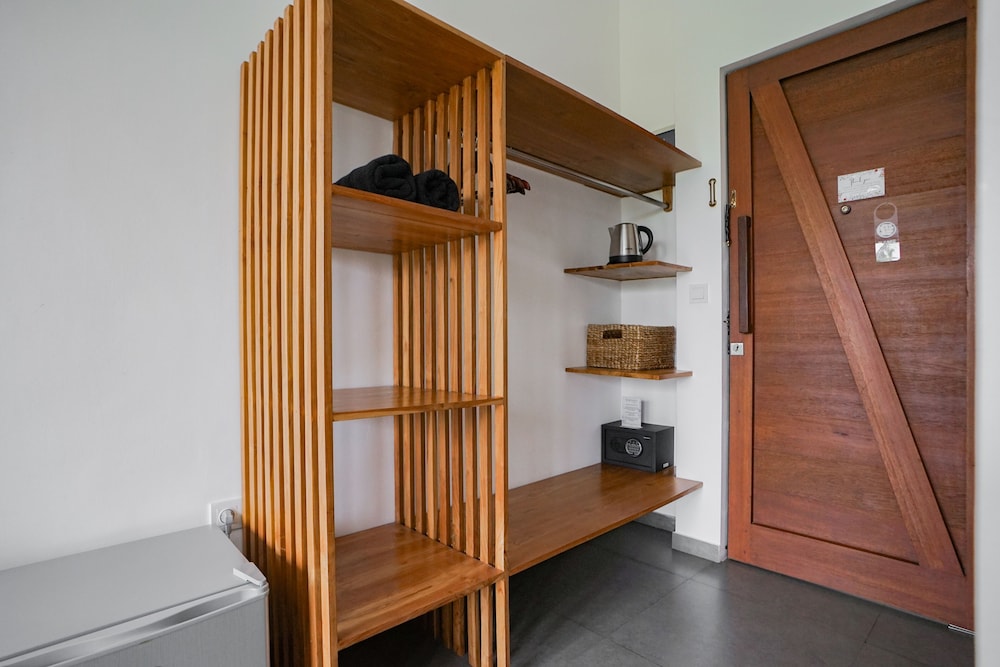 Deluxe Double Room, Balcony, Garden View