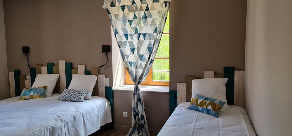 Classic Triple Room, 1 Bedroom photo 1
