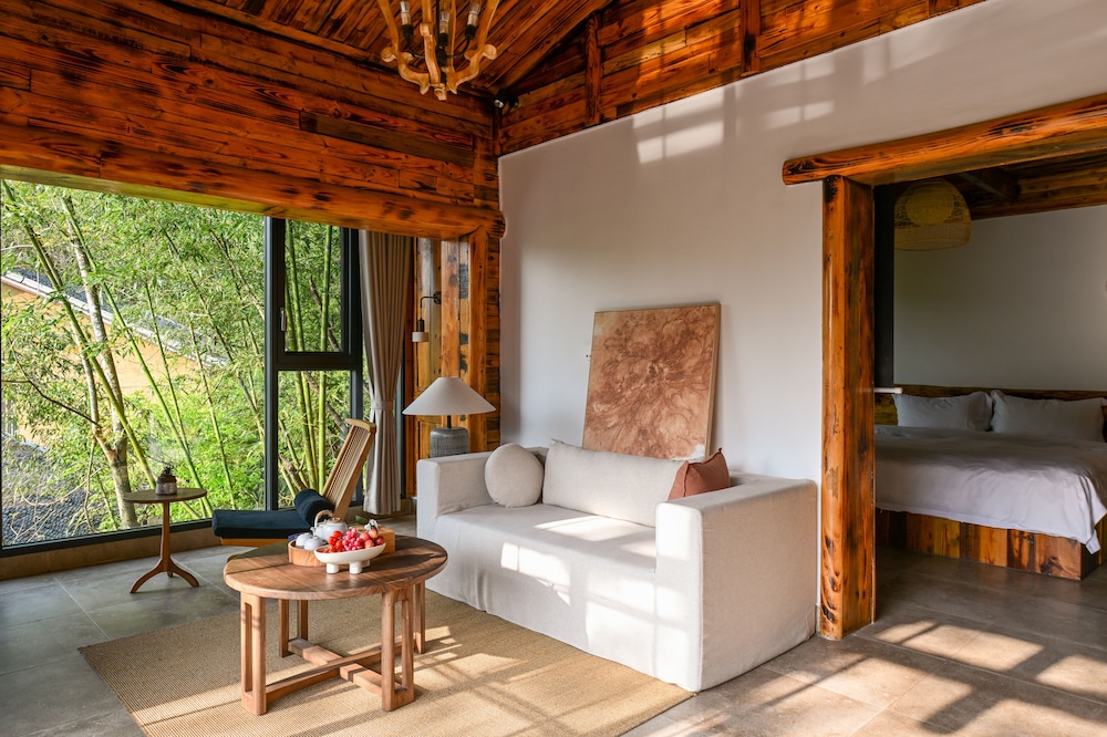 Deluxe Double Room with View photo 1