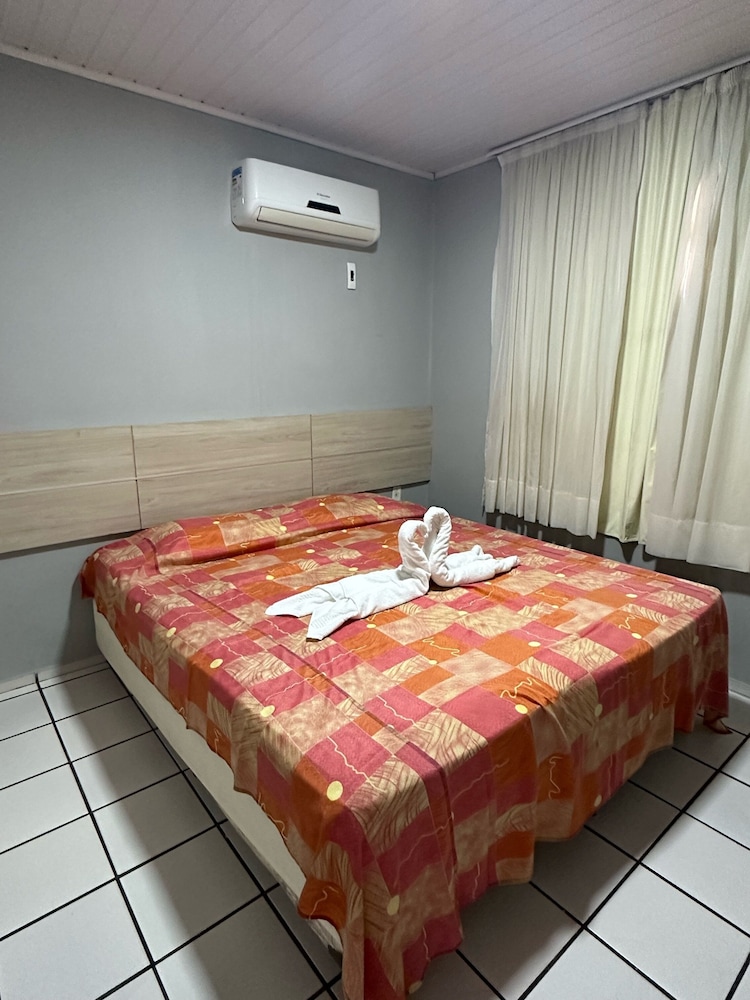 Basic Twin Room