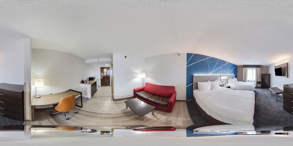 Suite, Multiple Beds, Non Smoking - Photo 3