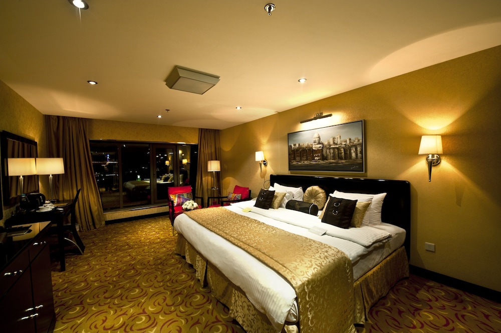 Deluxe Room - Photo 1