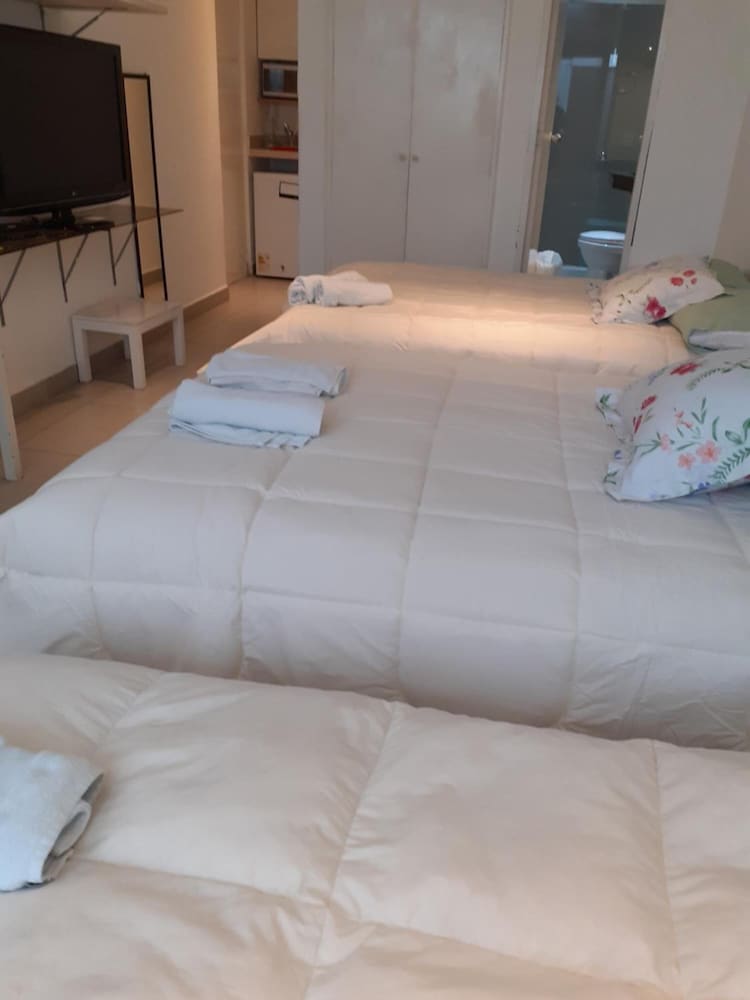 5 Executive Suite, 3 Bedrooms, Garden Area photo 2