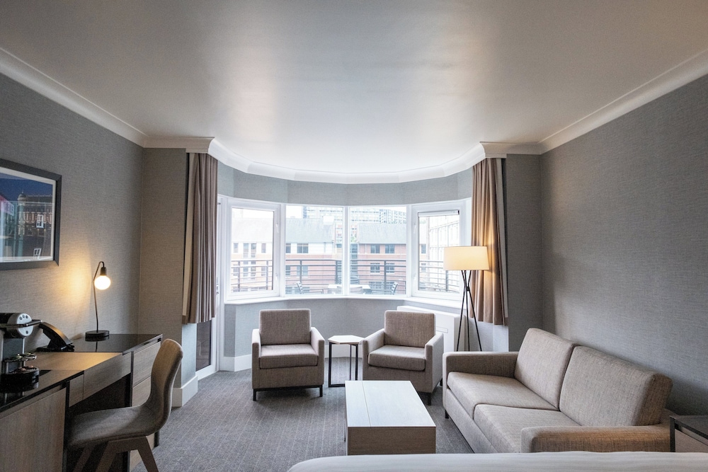 Junior Suite, 1 King Bed with Sofa bed (Super King, Quay View) - Photo 4
