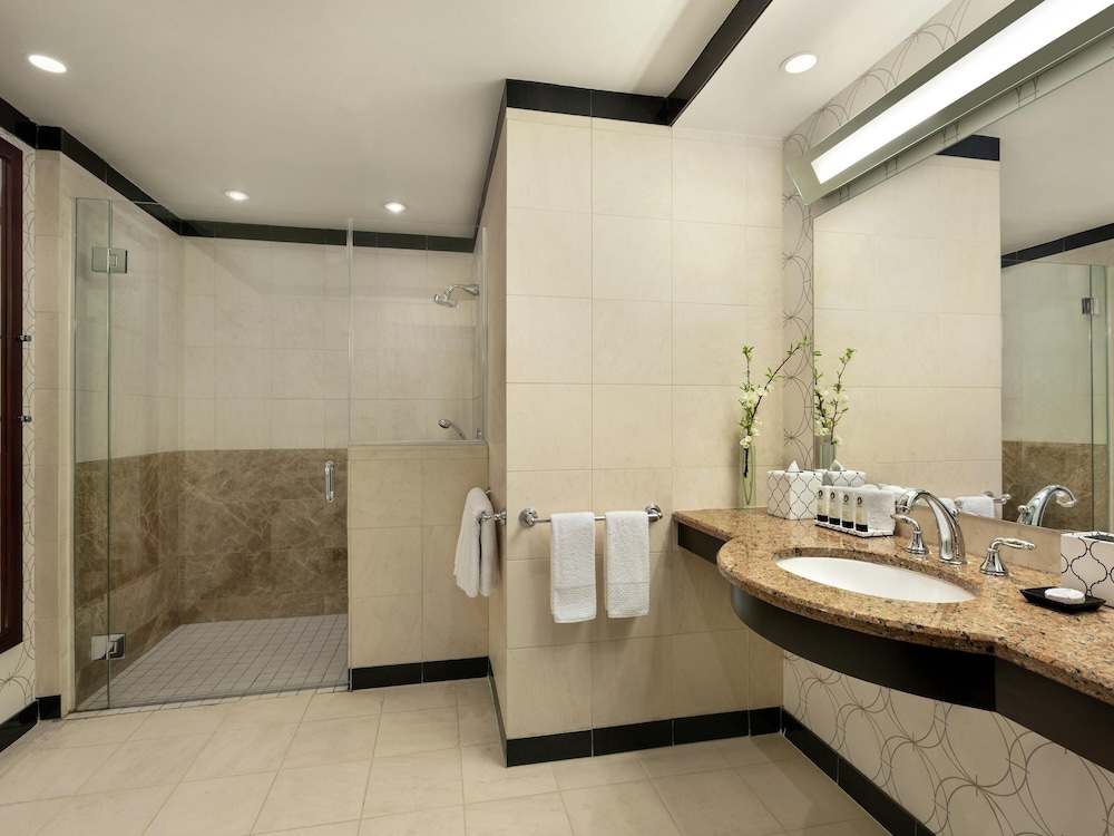 Suite, 1 Bedroom, Accessible - Photo 1