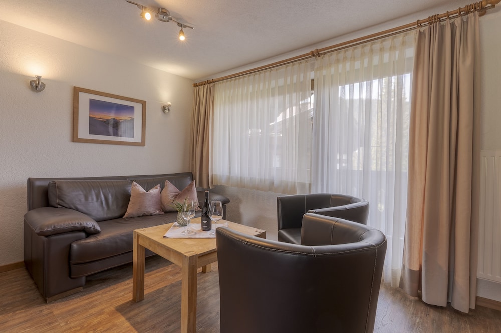 Apartment, 4 Bedrooms (excl. cleaning fee 150 EUR) photo 3