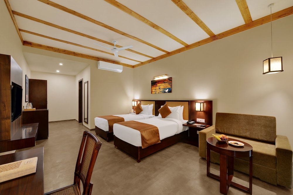 Standard Cottage, 1 King Bed photo 2