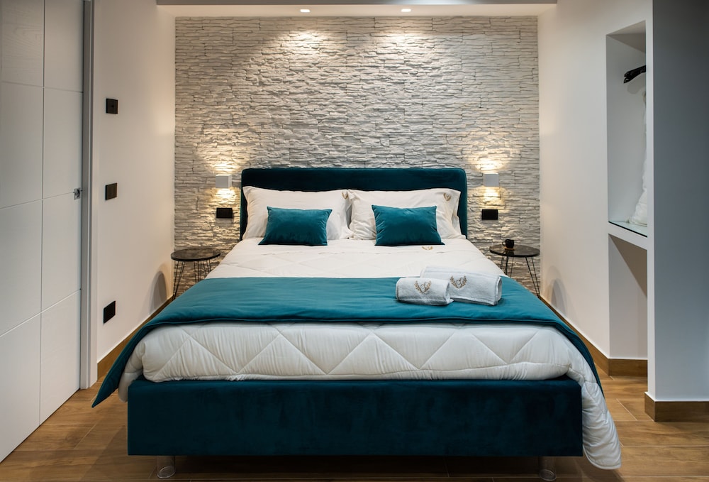 Superior Triple Room, 1 Bedroom, Non Smoking, City View