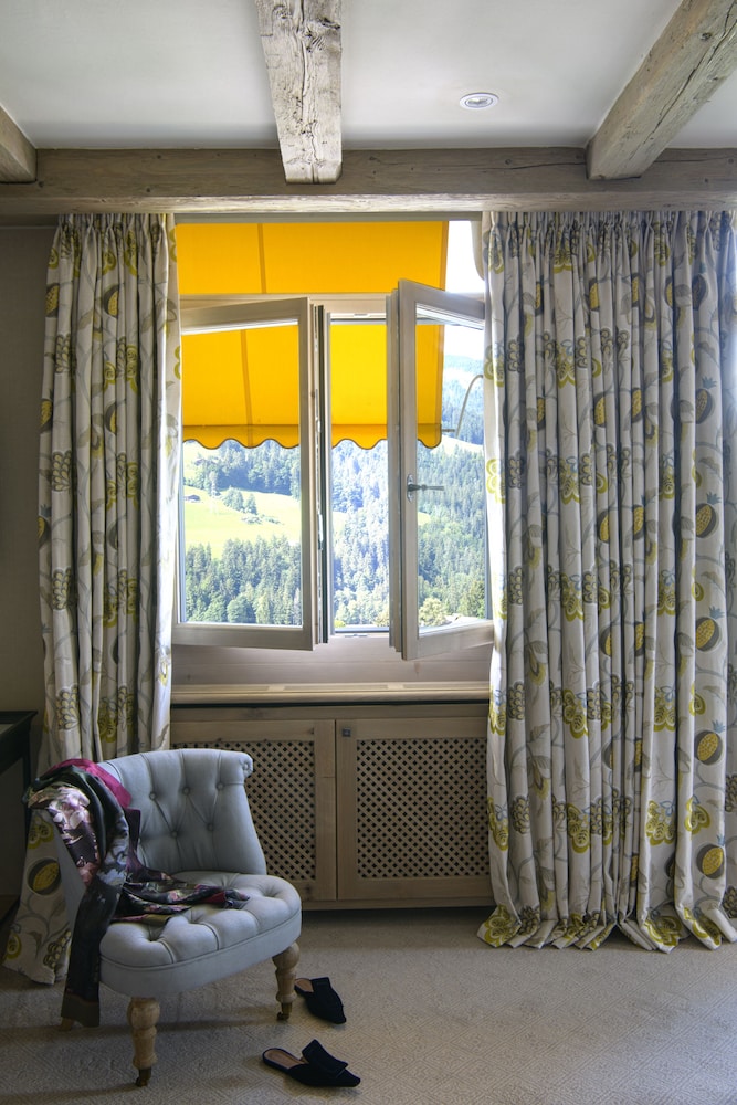 Tower Junior Suite Mountain View photo 1