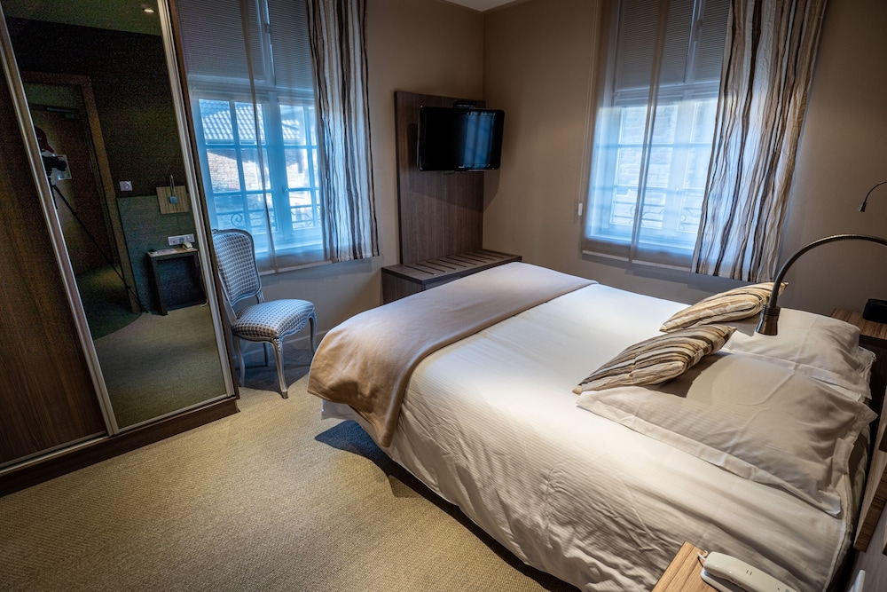 Premium Suite (1) photo 3