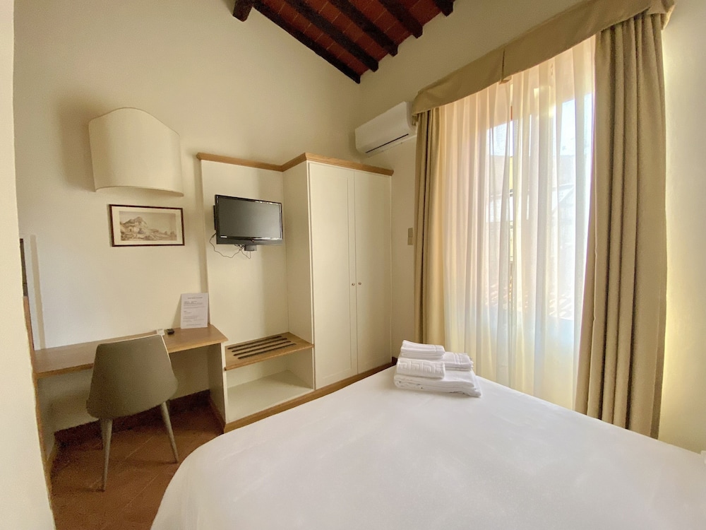 Executive Double or Twin Room photo 2