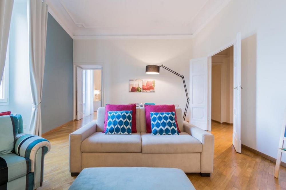 Apartment, 3 Bedrooms, River View (New Old River) photo 3