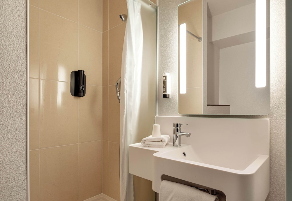 Double Room, Non Smoking photo 3