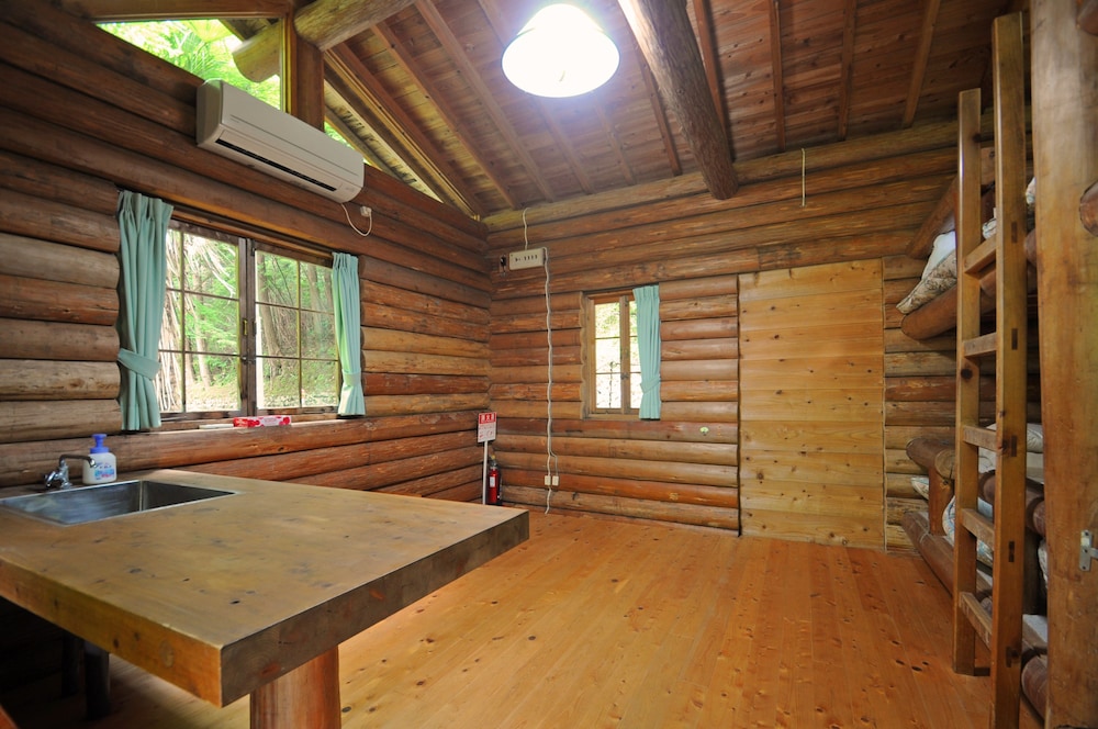 Standard House (4Adults) photo 3