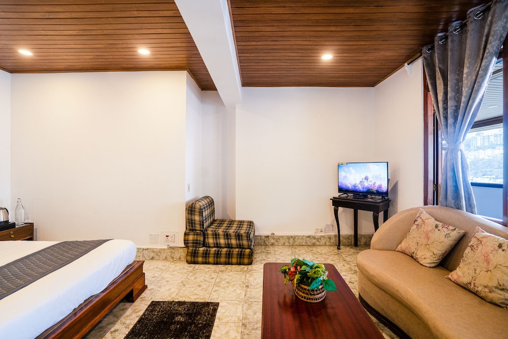 Executive Room - Photo 47