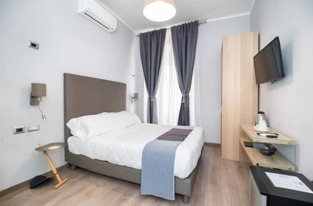 Classic Double Room photo 2