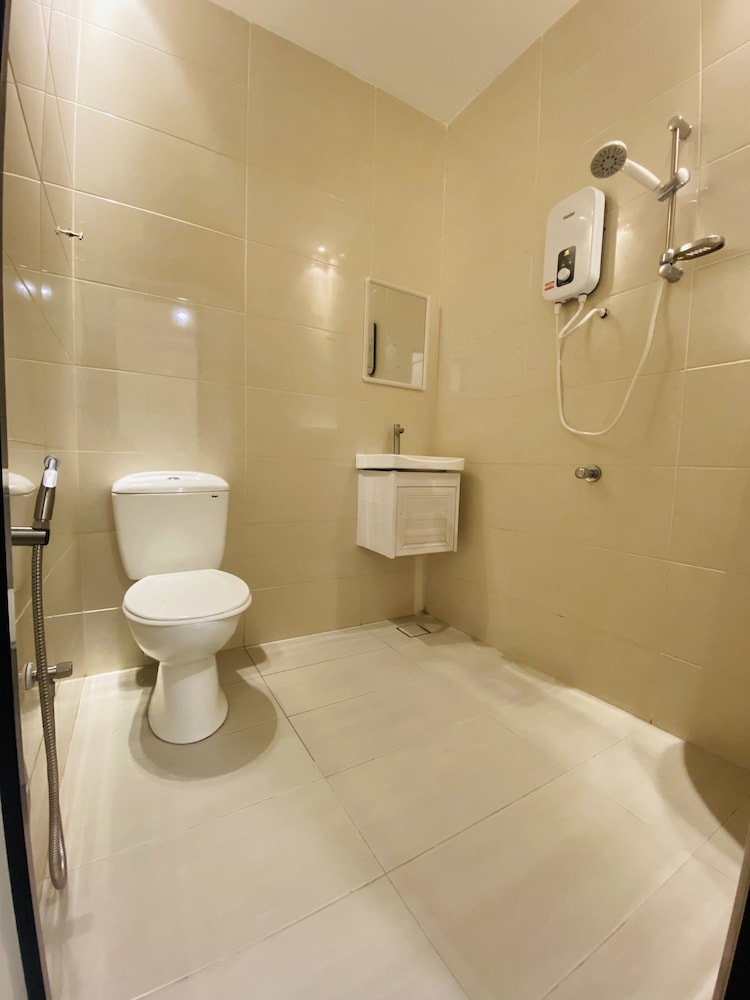 Standard Triple Room, 1 Bedroom photo 2