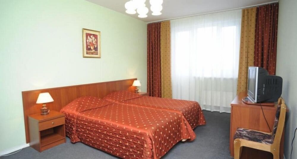 Standard Double or Twin Room (2 rooms)