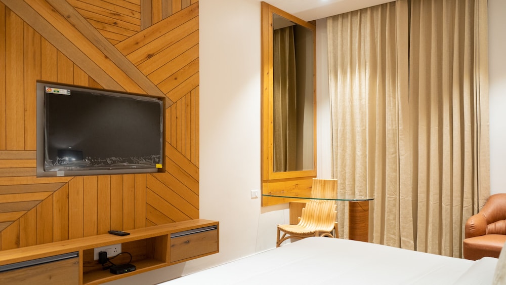 Standard Double Room - Photo 3
