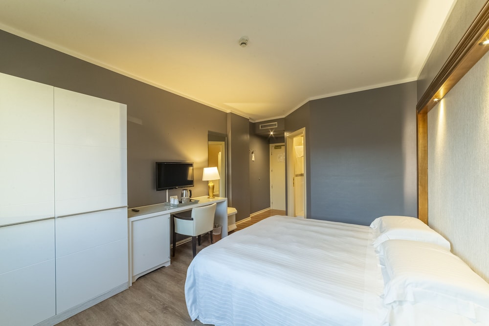 Smart Standard Double or Twin Room